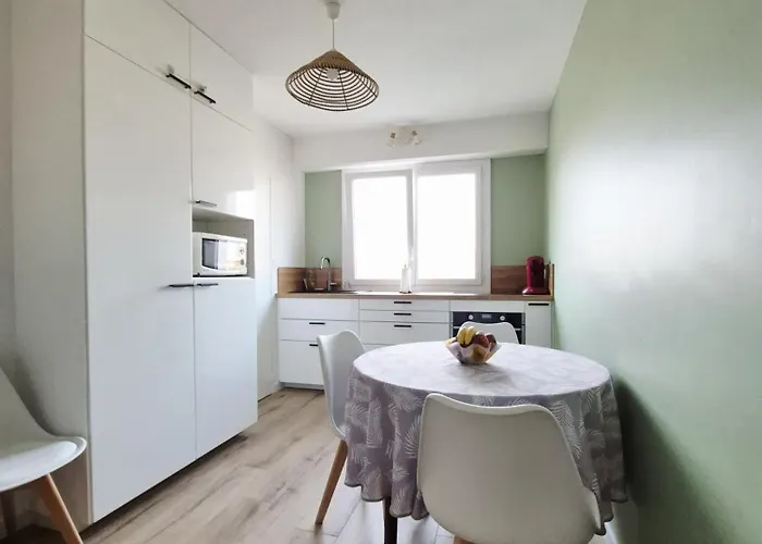 Sur Port - 78m2 Balcon 아파트 *