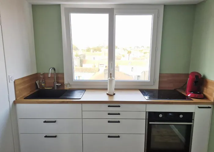 Sur Port - 78m2 Balcon * 생 질 크루아 드 비